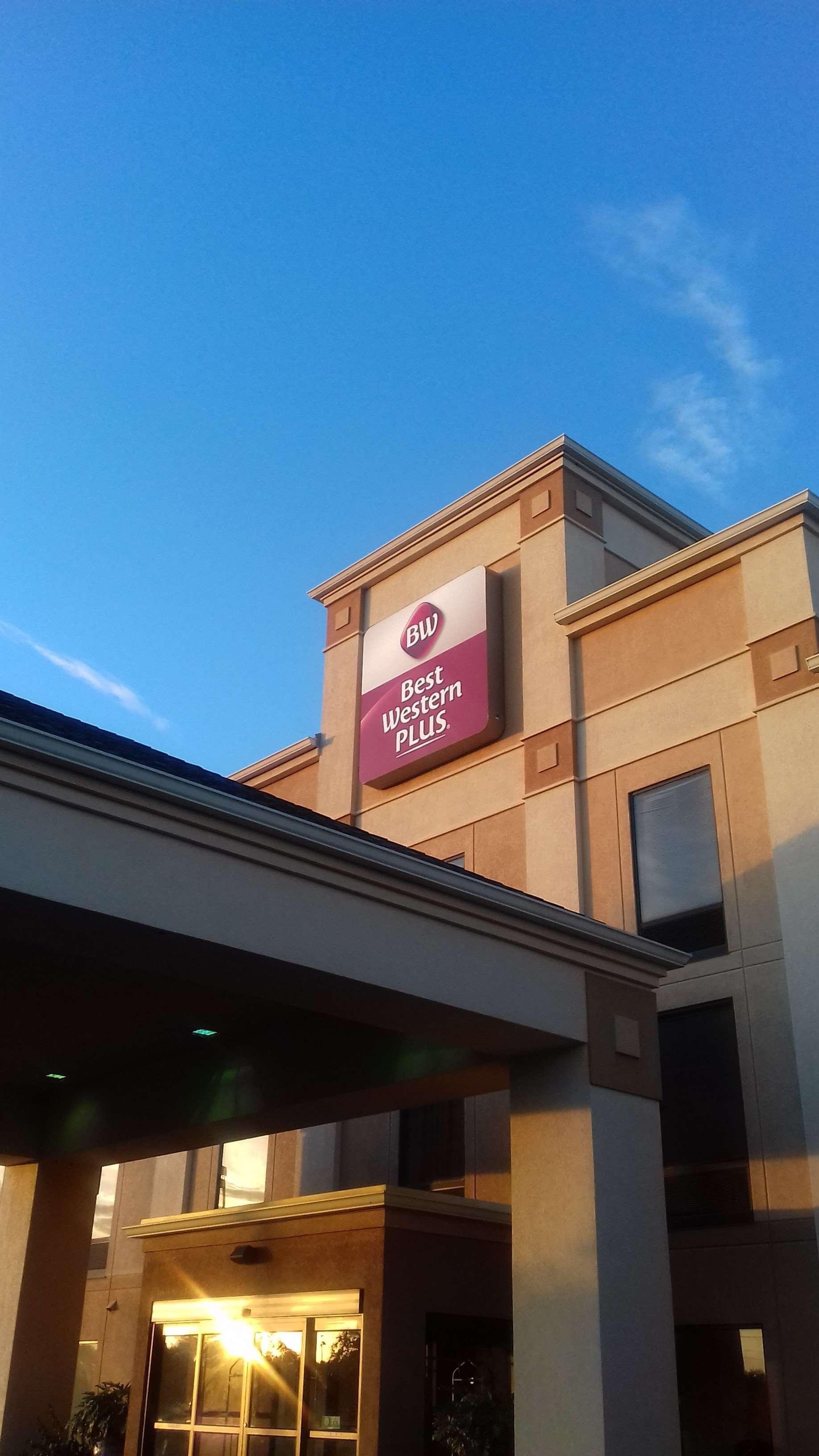 Best Western Plus Madison Exterior foto